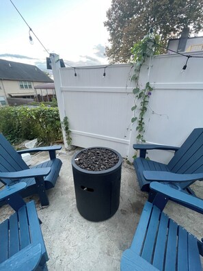 Property grounds - Walkable Luxury 4 Br House (Pittsburgh)
