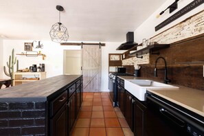 Microwave, oven, stovetop, dishwasher