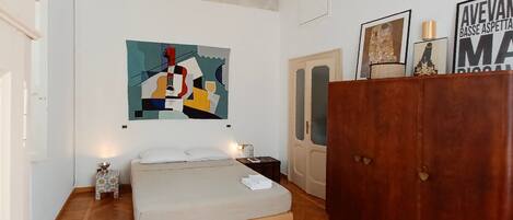 2 habitaciones, wifi y ropa de cama