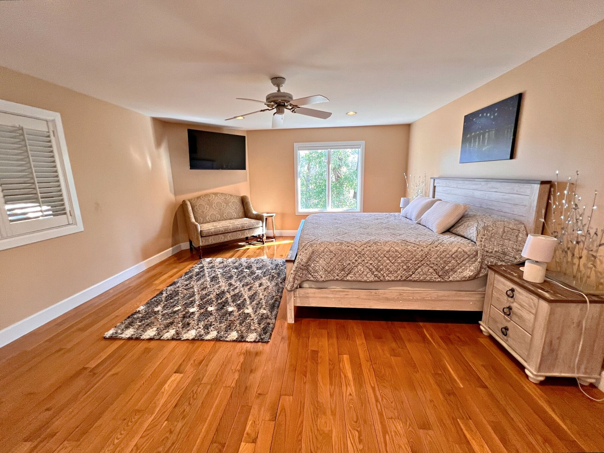 6 Schlafzimmer, Bügeleisen/Bügelbrett, kostenloses WLAN, Bettwäsche