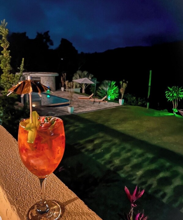 Outdoor pool, open 8:00 AM to 10:00 PM, pool loungers