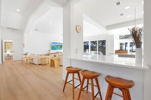 Interior - 9 Juniper @ Forest Beach | Oceanfront | Pool & Spa | 6 King Suites (Hilton Head Island)