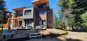 Front of property - Hygge Haus (Villa La Angostura)