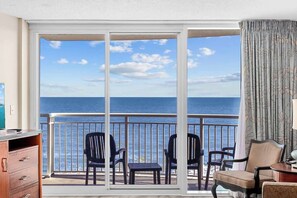 Interior - Unforgettable Getaway 3BR (Myrtle Beach)