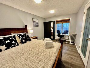 2 quartos, ferros/tábuas de passar roupa, Wi-Fi de cortesia