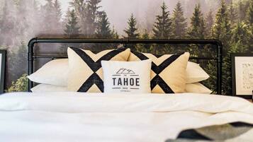 3 quartos, ferros/tábuas de passar roupa, berço de viagem