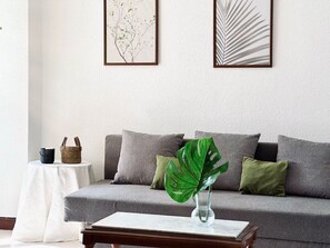 TV - Apartamento El Molinuco - 12014 (Ajo)