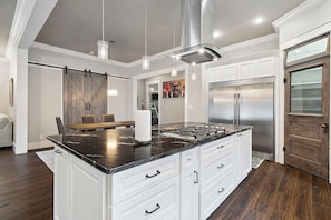 Interior - French Quarter/New Orleans/Gulf Coast/Slidell (Slidell)