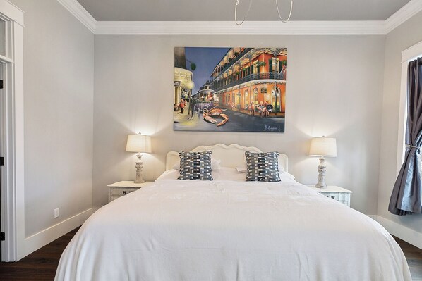 3 bedrooms, iron/ironing board, WiFi, bed sheets