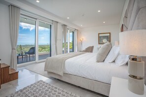 5 Schlafzimmer, Bügeleisen/Bügelbrett, Reisekinderbett, WLAN