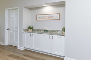 Interior - Swing & Stay Splendor 2BR/2BA (Myrtle Beach)