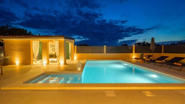 Pool - Villa Rita (Istria - Valtura) (Valtura)