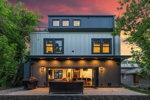 Exterior - Ski Views | Main Street | Roof Hot Tub | Sauna (Park City)