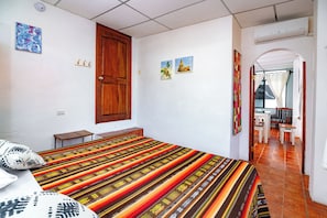 Apartemen, pemandangan kebun | Ruang kerja ramah laptop dan Wi-Fi gratis
