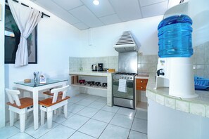 Studio Suite | Private kitchen - La k-leta Boutique guesthouse (Puerto Ayora)