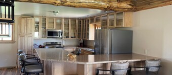 Lodge style home with views of Centennial Valley close to Deadwood.