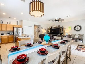 Dining - Sunset Sanctuary (Davenport)