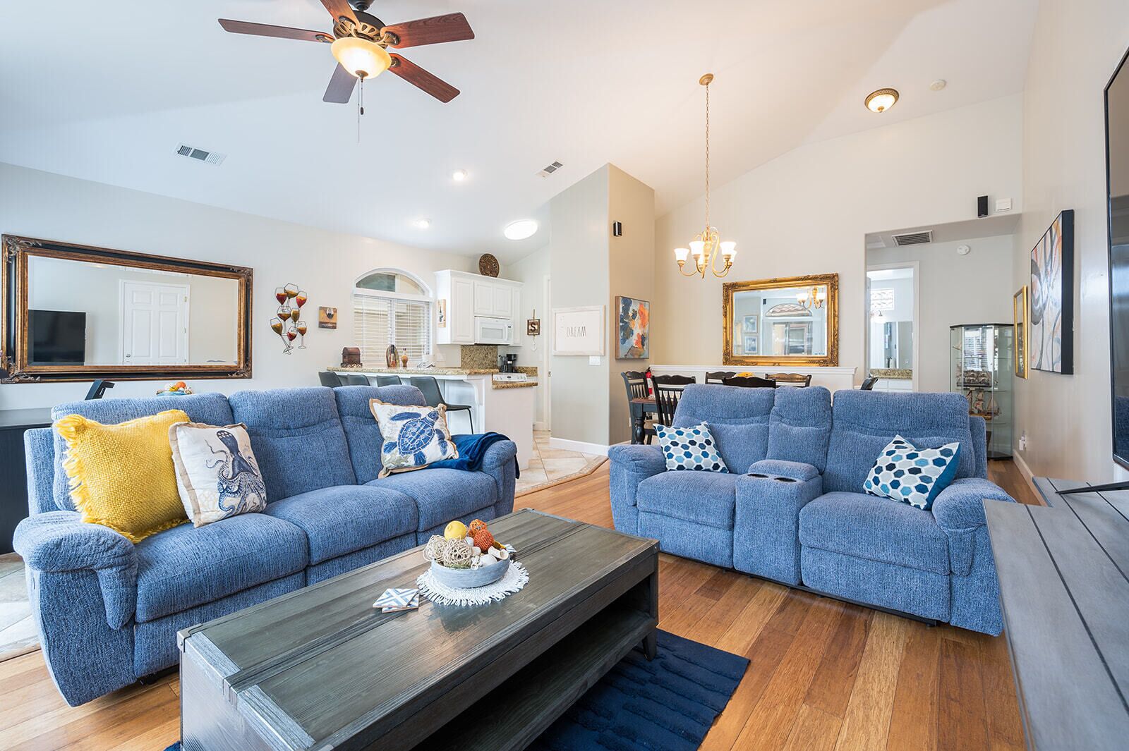 Smart TV, fireplace, offices