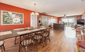 Interior - Hobbs Realty - “Sugar 'n Spice” | 5BR Oceanfront Home for a Sweet & Memorable Vacation (Holden Beach)