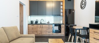 Raciborska 2-Bedroom Apartment