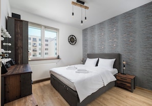 1 bedroom, iron/ironing board, WiFi, bed sheets