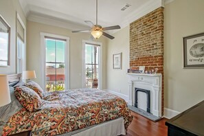 3 makuuhuonetta, silitysrauta/-lauta, Wi-Fi, vuodevaatteet