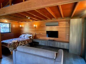 1 bedroom, bed sheets