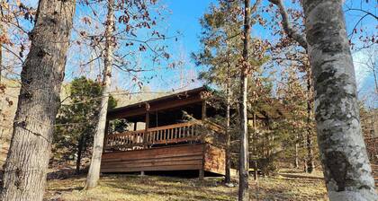 The Crowned Eagle Cabin