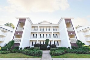 Exterior - Green Fairways Retreat Condo (Myrtle Beach)