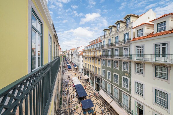 View from property - Via Augusta 129 (Lisbon)