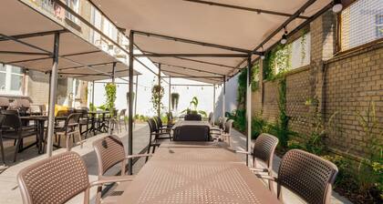 Noclegi Stadion Bed & Breakfast