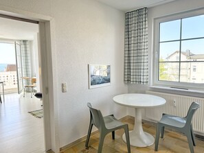 Dining - Villa Emma - Meerblickappartement 3 - Villa Emma - Meerblickappartement (Sassnitz)