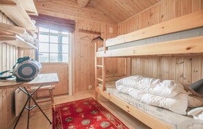 5 bedrooms, free WiFi