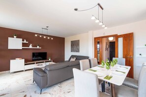 Villa (3 Bedrooms) | Interior