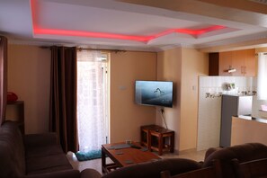 TV, stereo