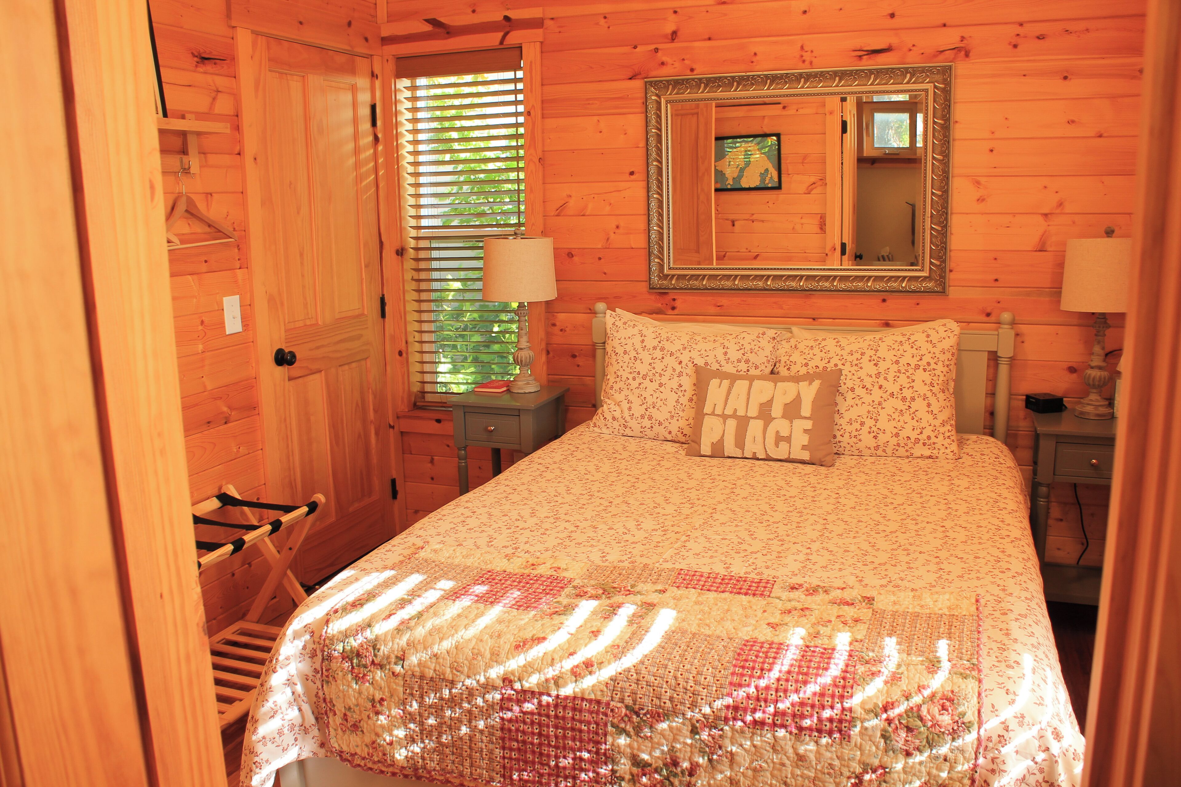 Deluxe Cottage, Courtyard View | Premium bedding, free WiFi, bed sheets
