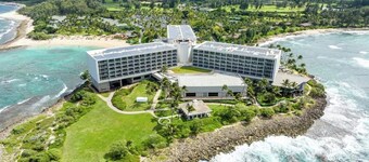 Charming Turtle Bay Loft Suite with AC & Golf Course Views