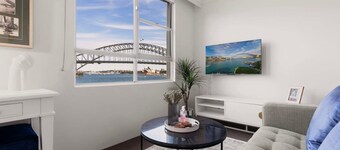 Harbourside 15 in Mcmahons Point