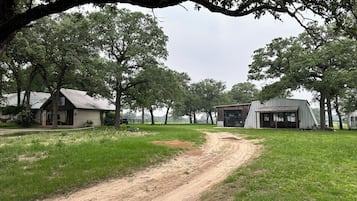Enceinte de lâhĂ©bergement