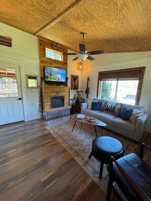 TV connectée, cheminée