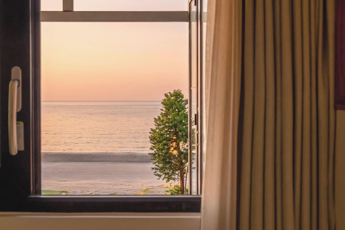 Basic Room, 1 Bedroom (Room101 Sunflower(oceanview)) | 1 bedroom, free WiFi