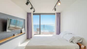 Basic Room, 1 Bedroom (Room201 Deep Purple(spa/oceanview))