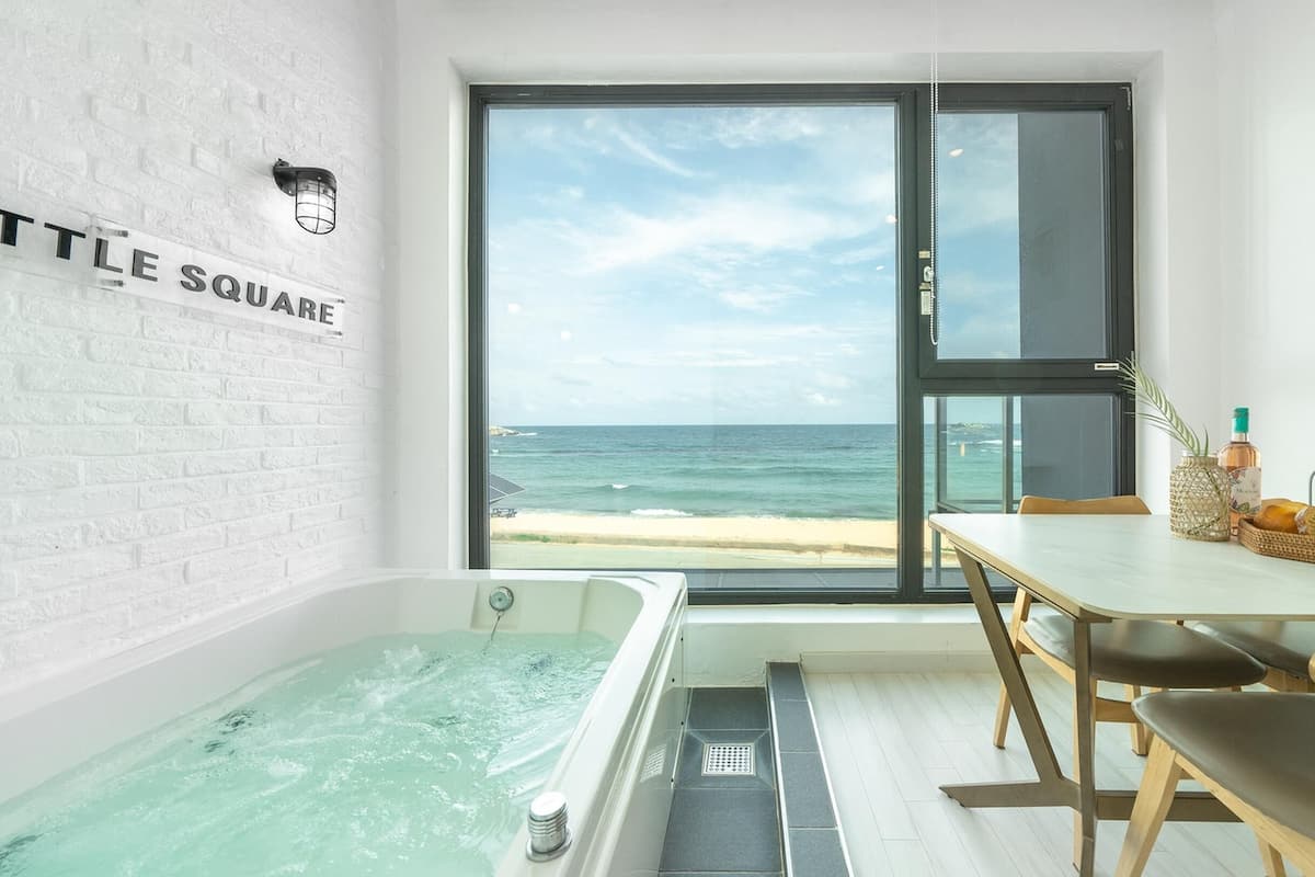 Basic Room, 1 Bedroom (Room201 Deep Purple(spa/oceanview)) | 1 bedroom, free WiFi