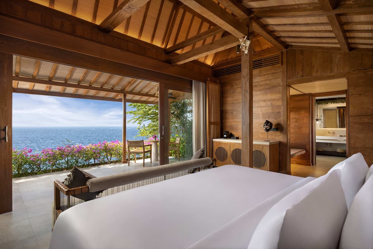 Cliff Front Ocean View Villa | 1 ห้องนอน, เครื่องนอนระดับพรีเมียม, มินิบาร์, ตู้นิรภัยในห้องพัก