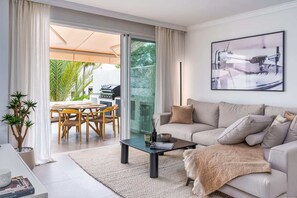 Televisio, työhuone