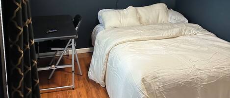 Standard dubbelrum | Strykjärn/strykbräda, gratis wi-fi och sängkläder