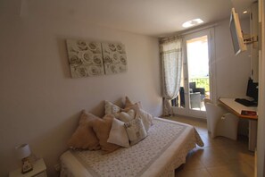 2 bedrooms, free WiFi