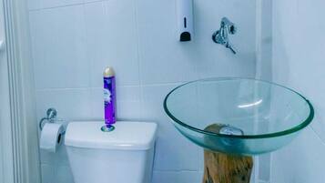 Towels, soap, shampoo, toilet paper