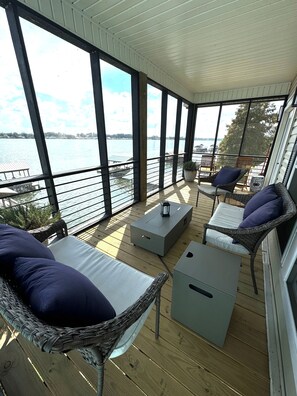 Property grounds - It's About River Time, a 3BR/3BA house on False River, fenced yard & large pier! (Jarreau)