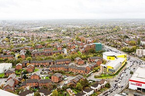 Exterior - Icon Tower Flat II (London)